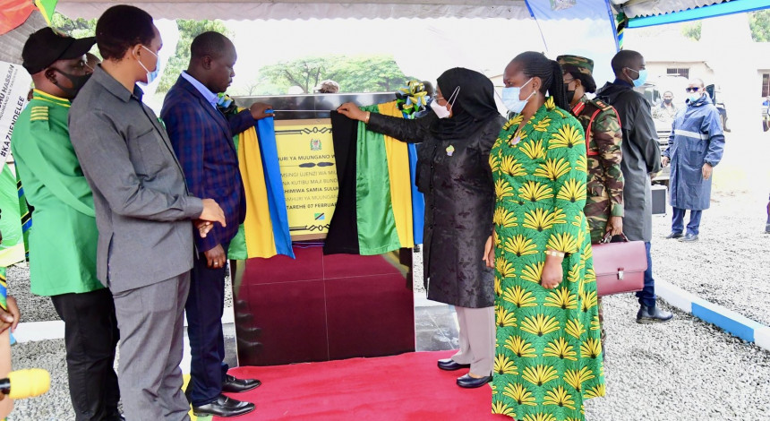 First slide [800x400]