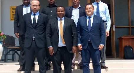 First slide [800x400]