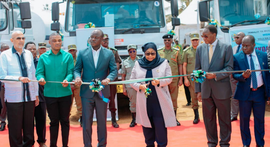 First slide [800x400]