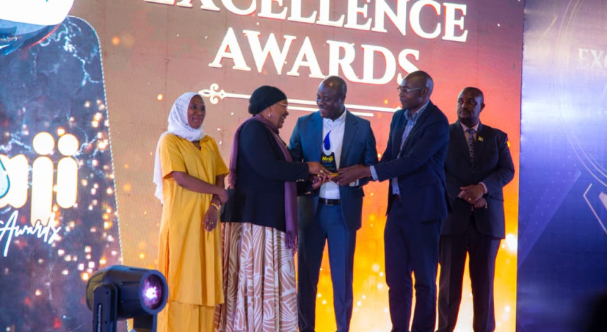 First slide [800x400]